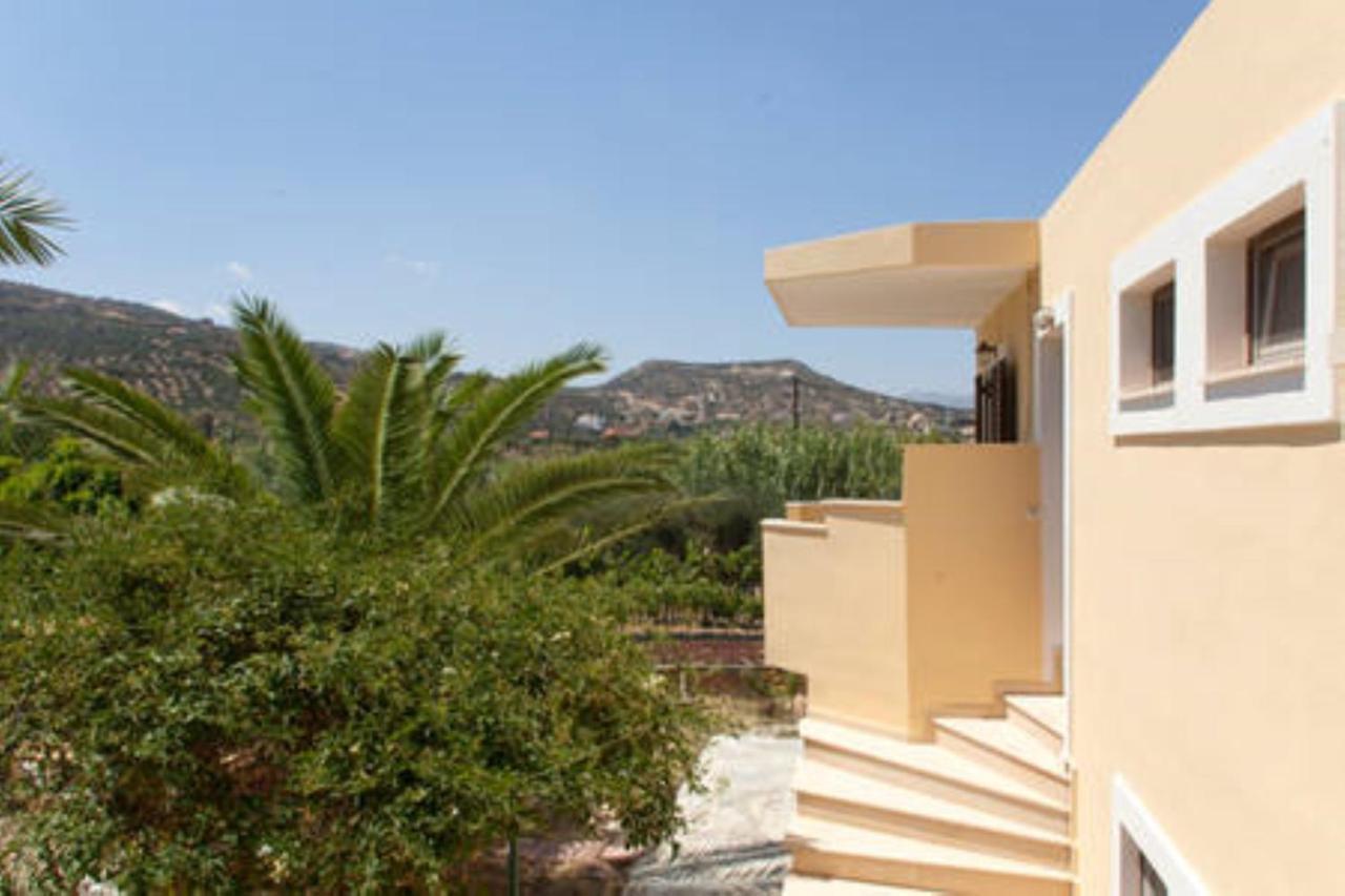 Makis Apartments Sitia  Exteriér fotografie